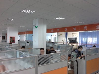 深圳市赫爾諾電子技術 專業LED彩幕屏維修與租賃服務